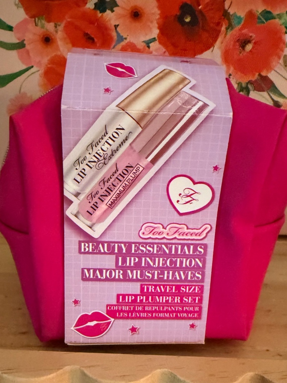 NIB Too Faced Lip Injection Plumper Gloss Bundle w/Hot Pink & Gold Make-up Bag